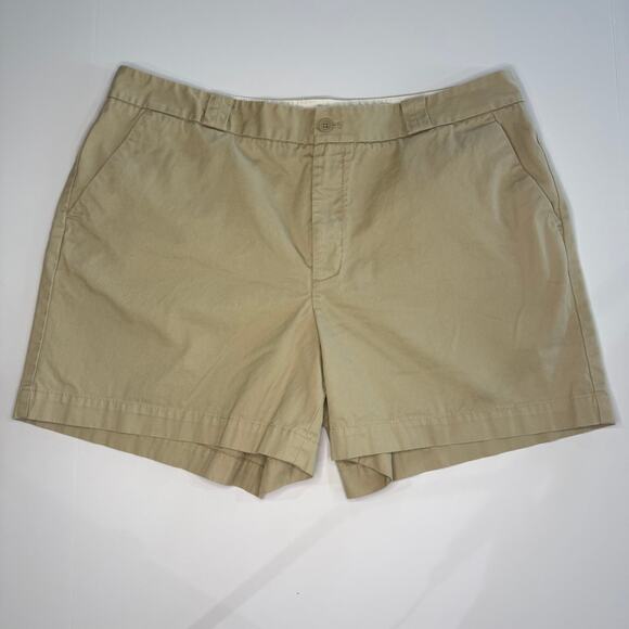 Gap Women's Khaki Shorts | Women's Size 16 Regular | 5in inseam - Picture 1 of 7